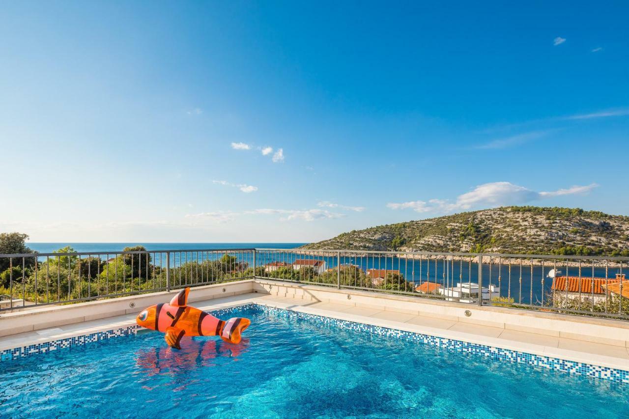Villa Diomedes With The Sea View And The Pool Rogoznica  Eksteriør bilde