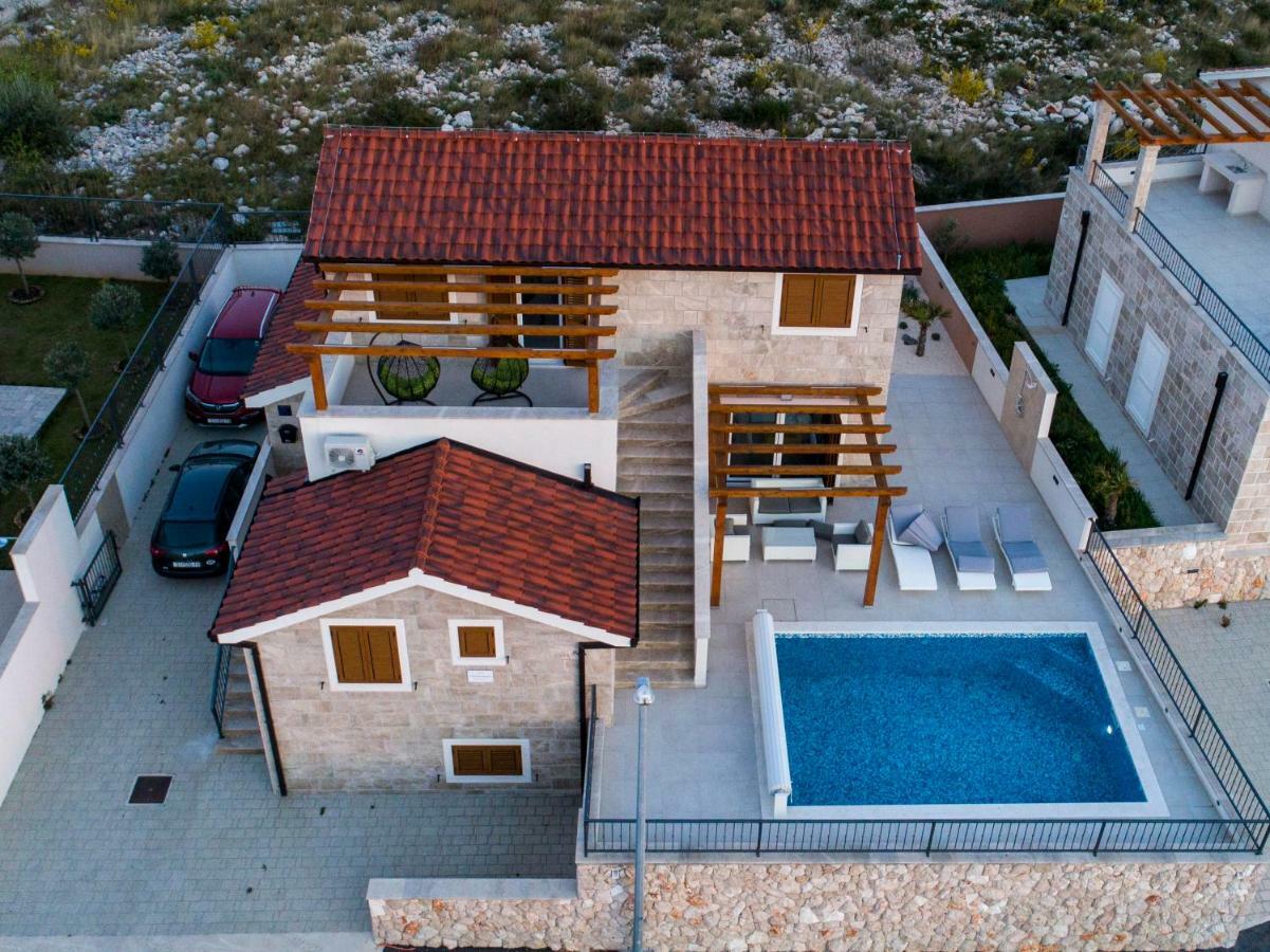 Villa Diomedes With The Sea View And The Pool Rogoznica  Eksteriør bilde